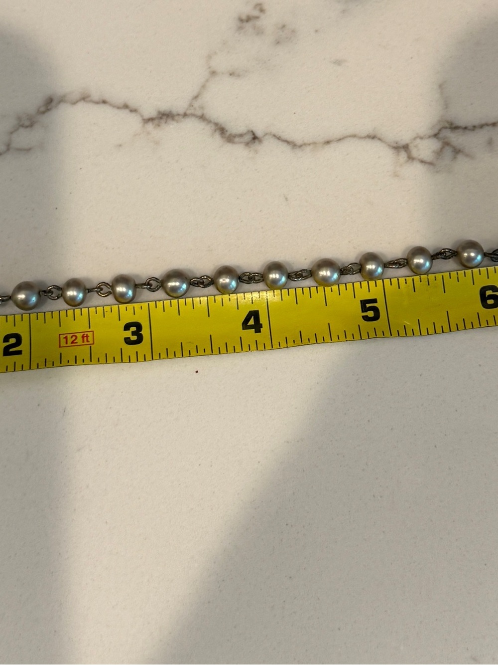 Vintage sweater / shirt guard with pearlized and beading detail - Picture 8 of 8